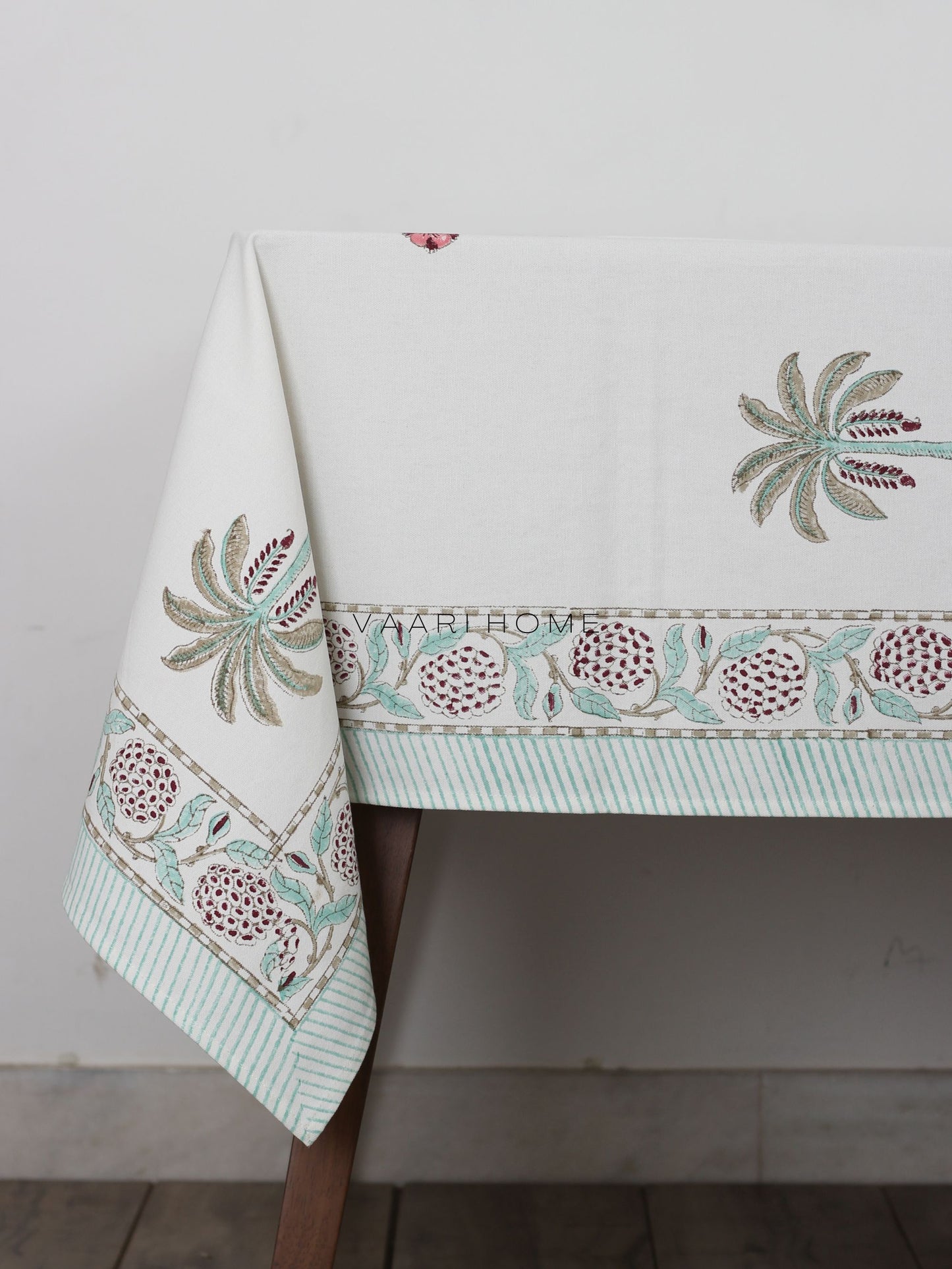 Palm Table Cover