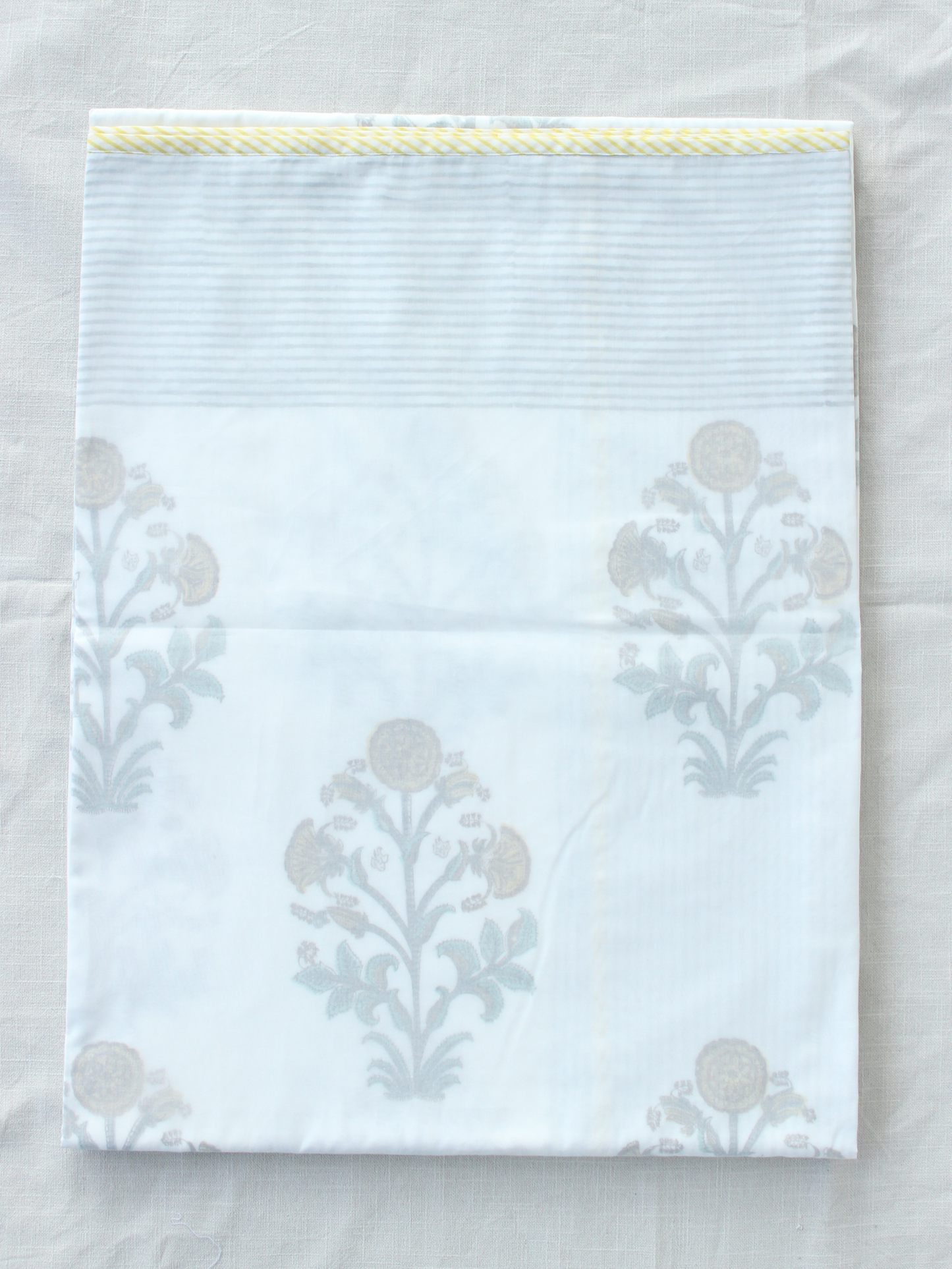Sunlit Meadows Muslin Dohar