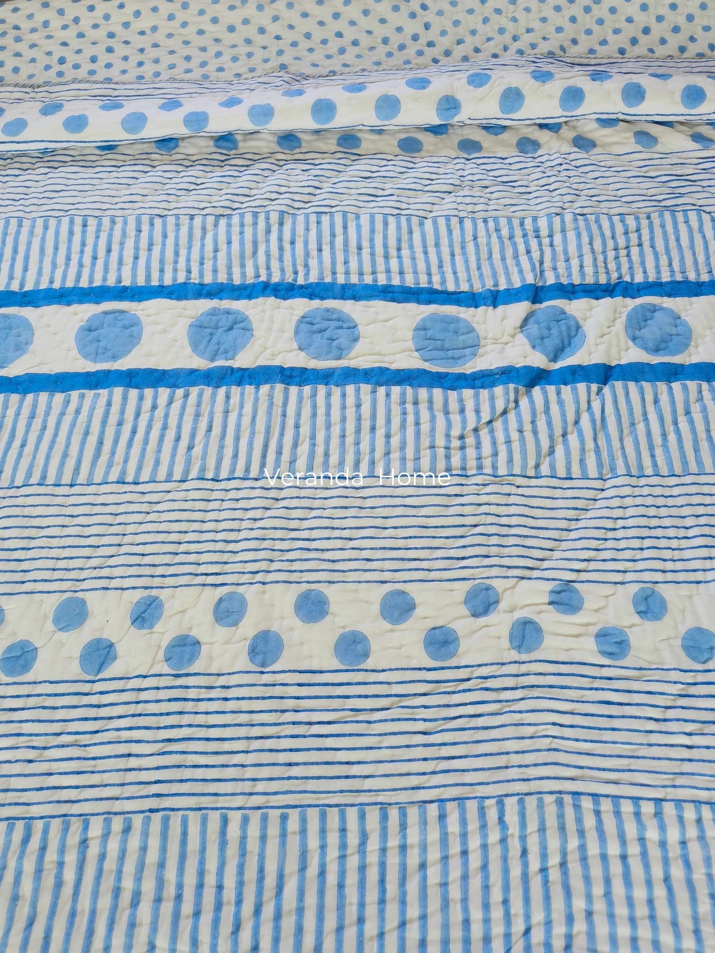Blue Polka Mulmul Quilt