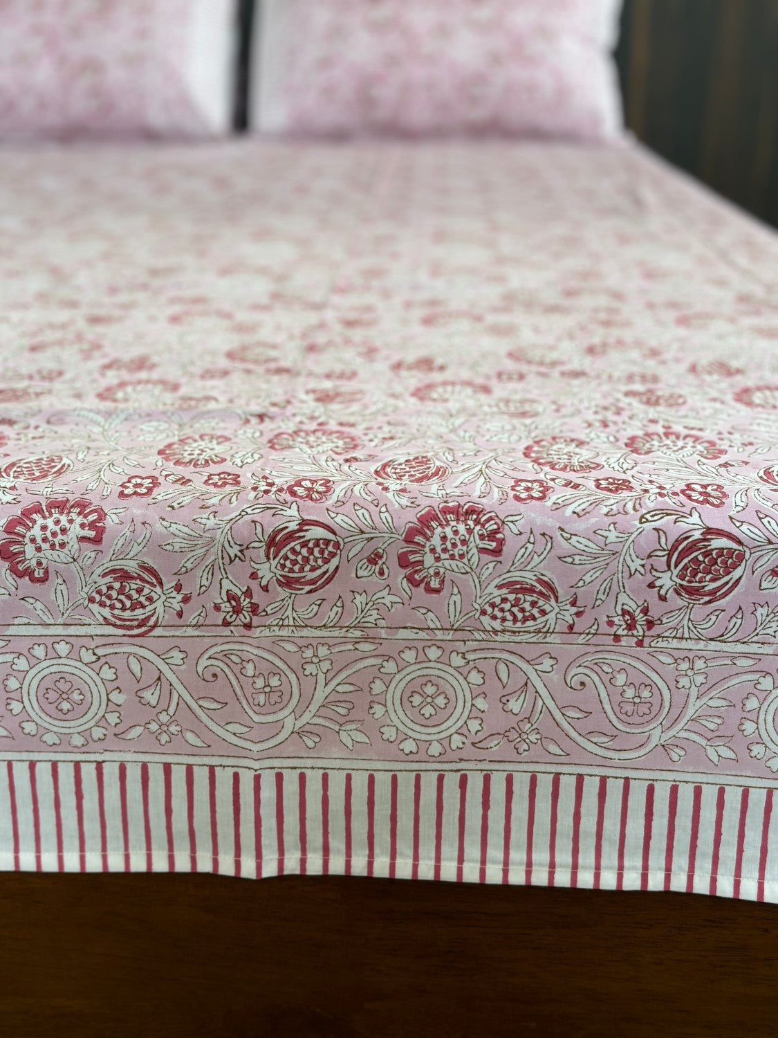 Gulbagh Cotton Bedsheet
