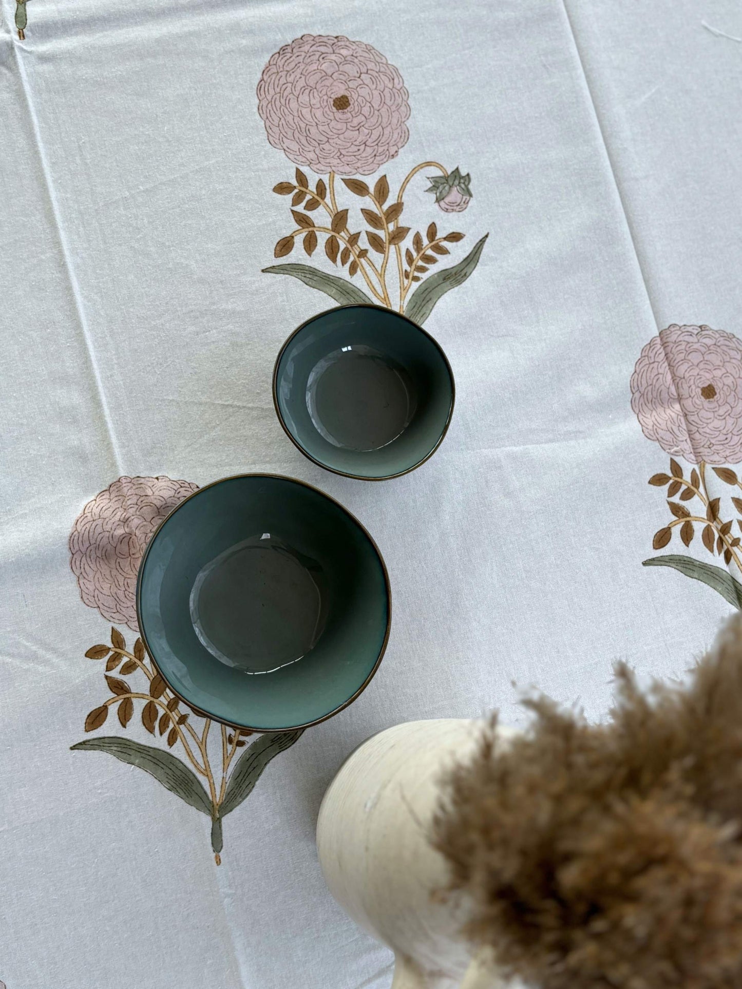 Petals & Vines Table Cover