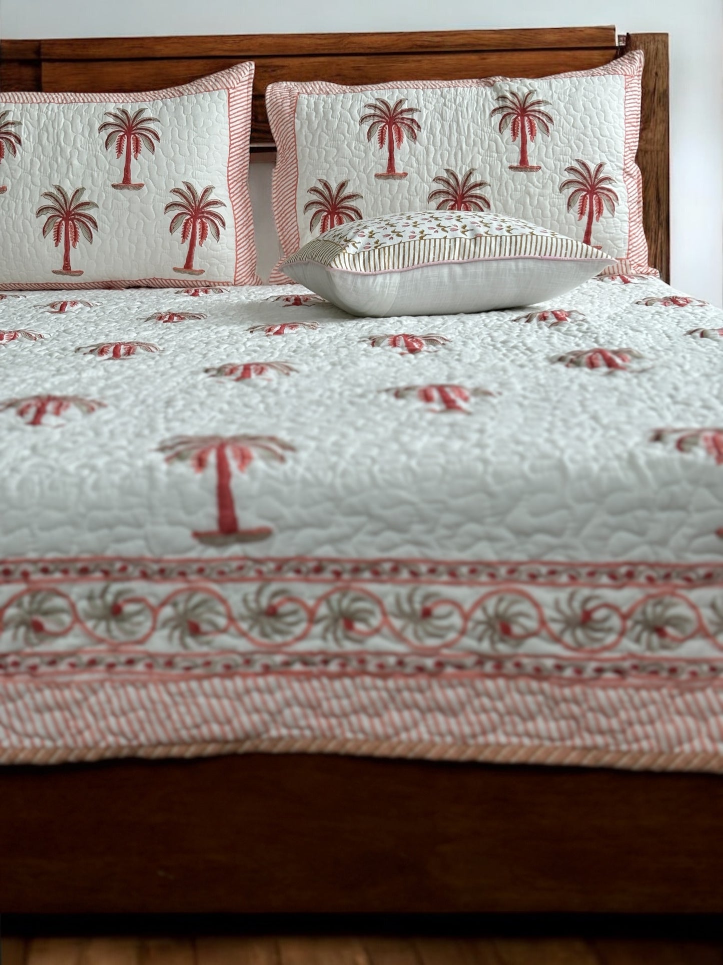Palm Parasise Block Printed Bedding Set