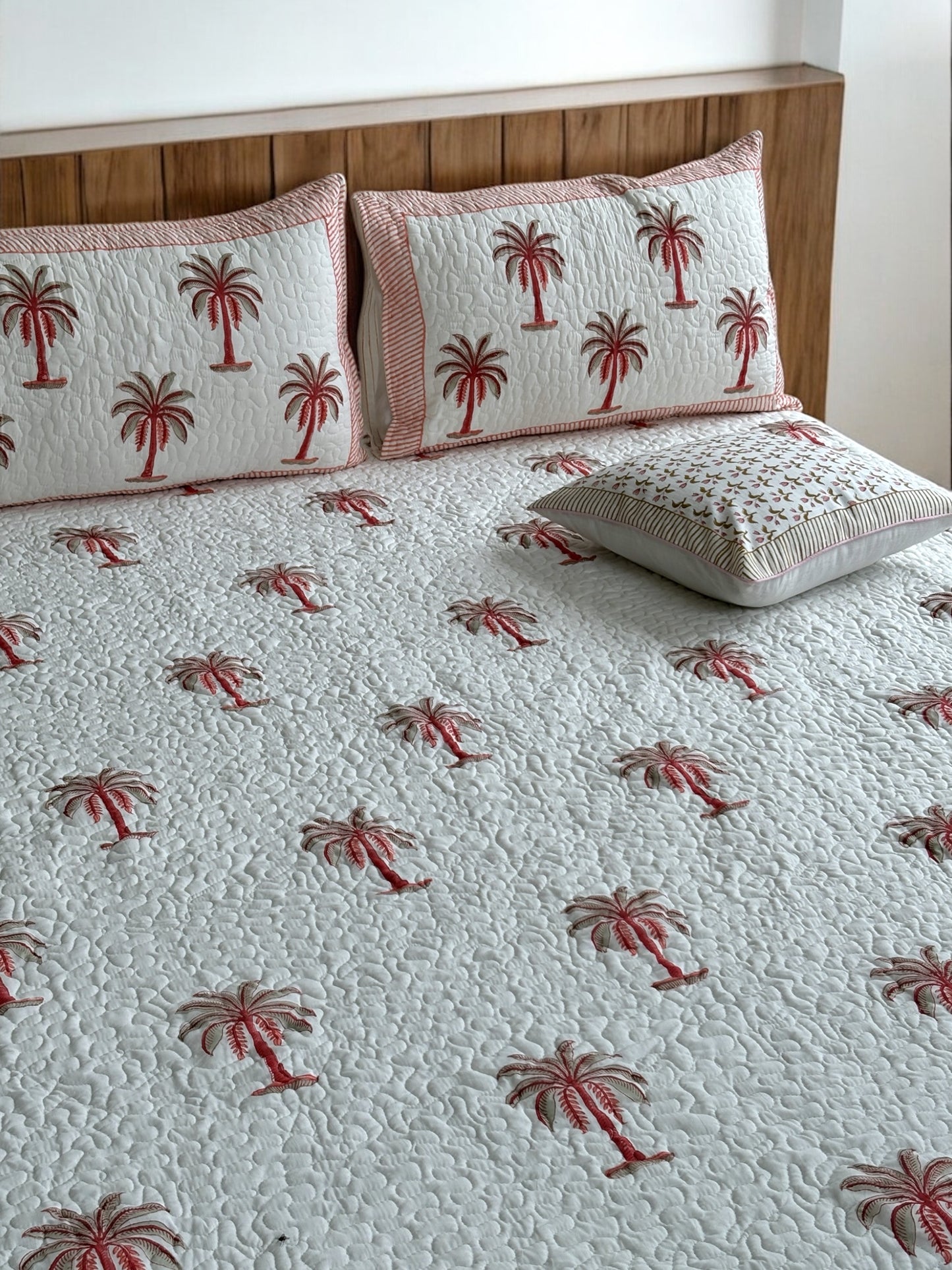 Palm Parasise Block Printed Bedding Set