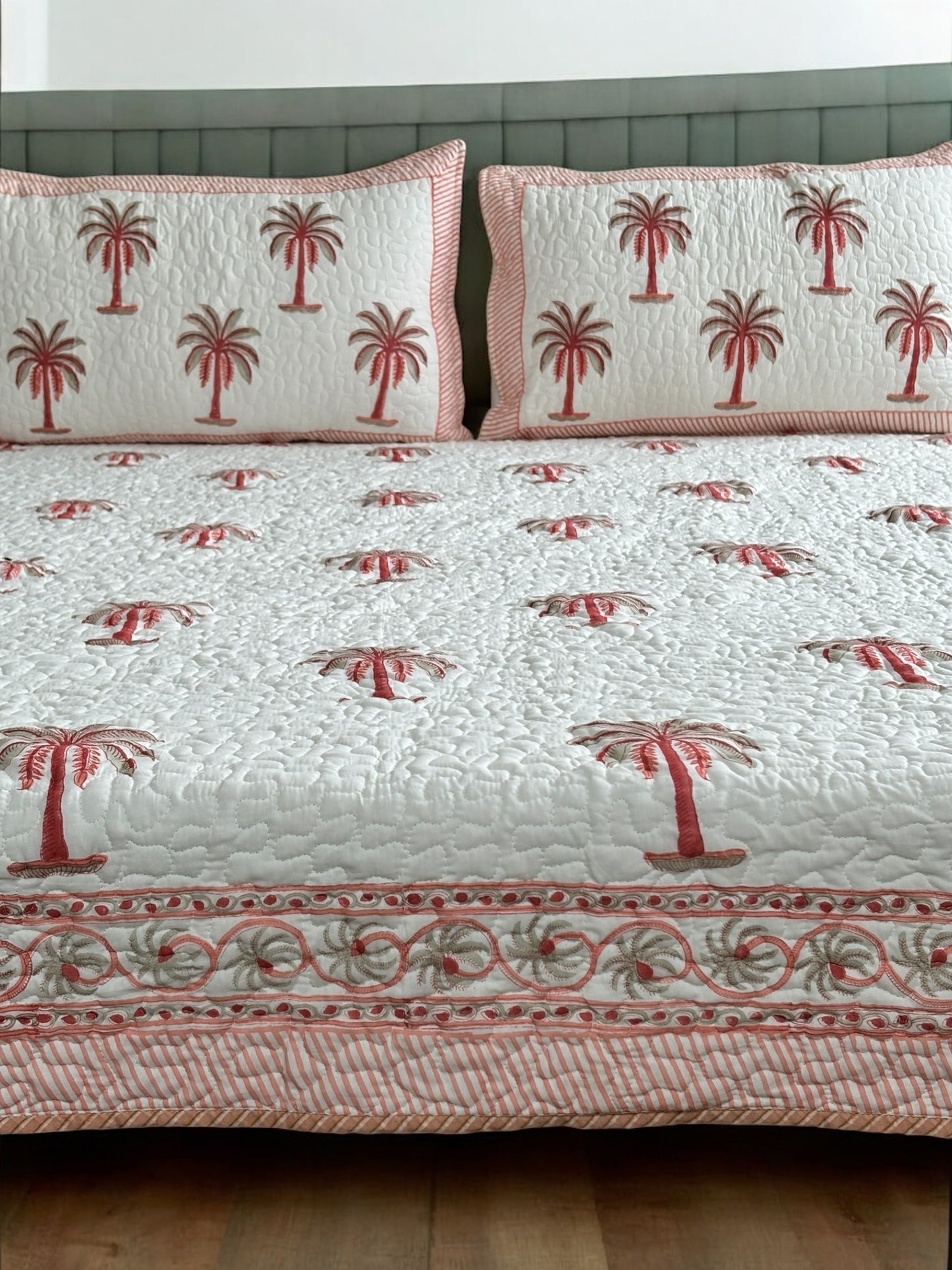 Palm Parasise Block Printed Bedding Set