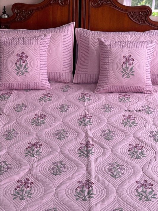 Lavender Paisley Heritage Bedcover Set