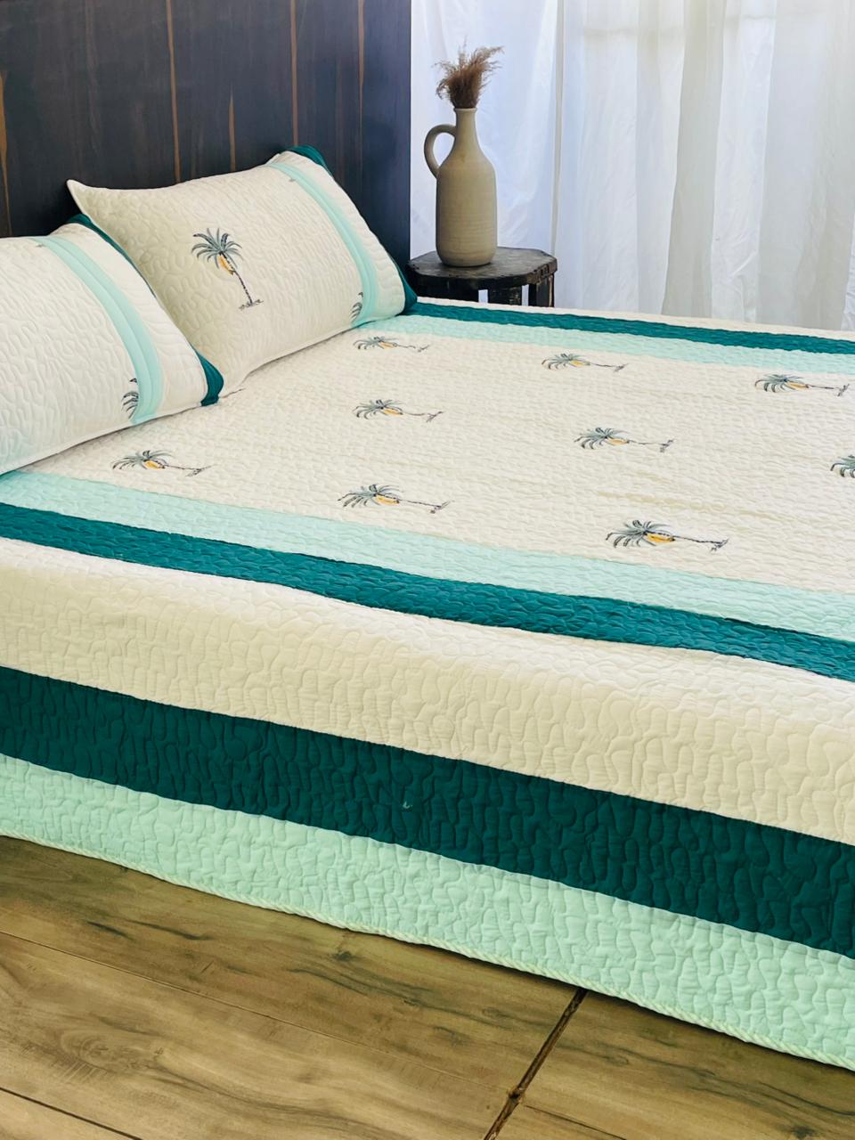 "Nariyal Ped Patti Embroidery Quilted Bedcover