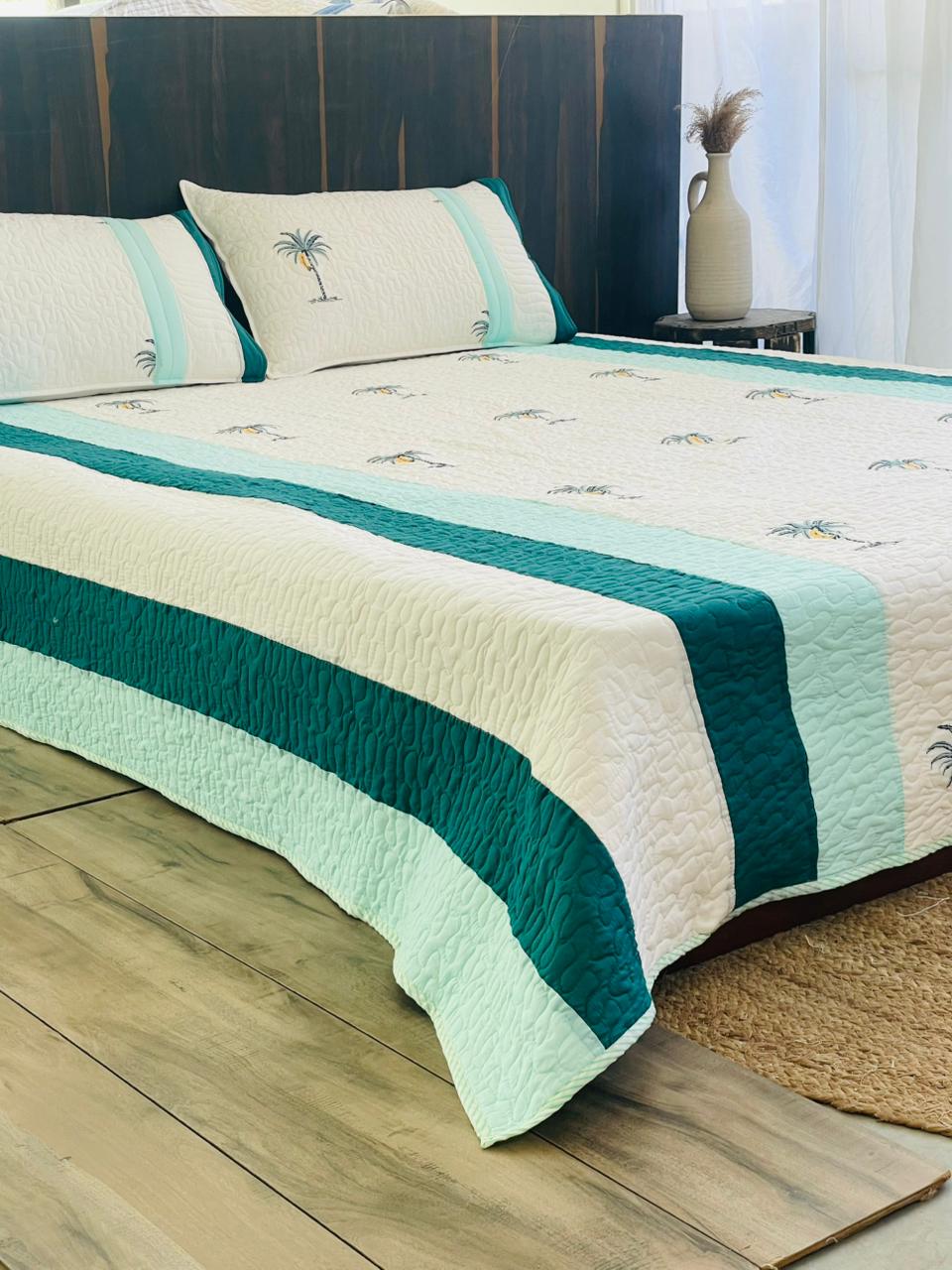 "Nariyal Ped Patti Embroidery Quilted Bedcover