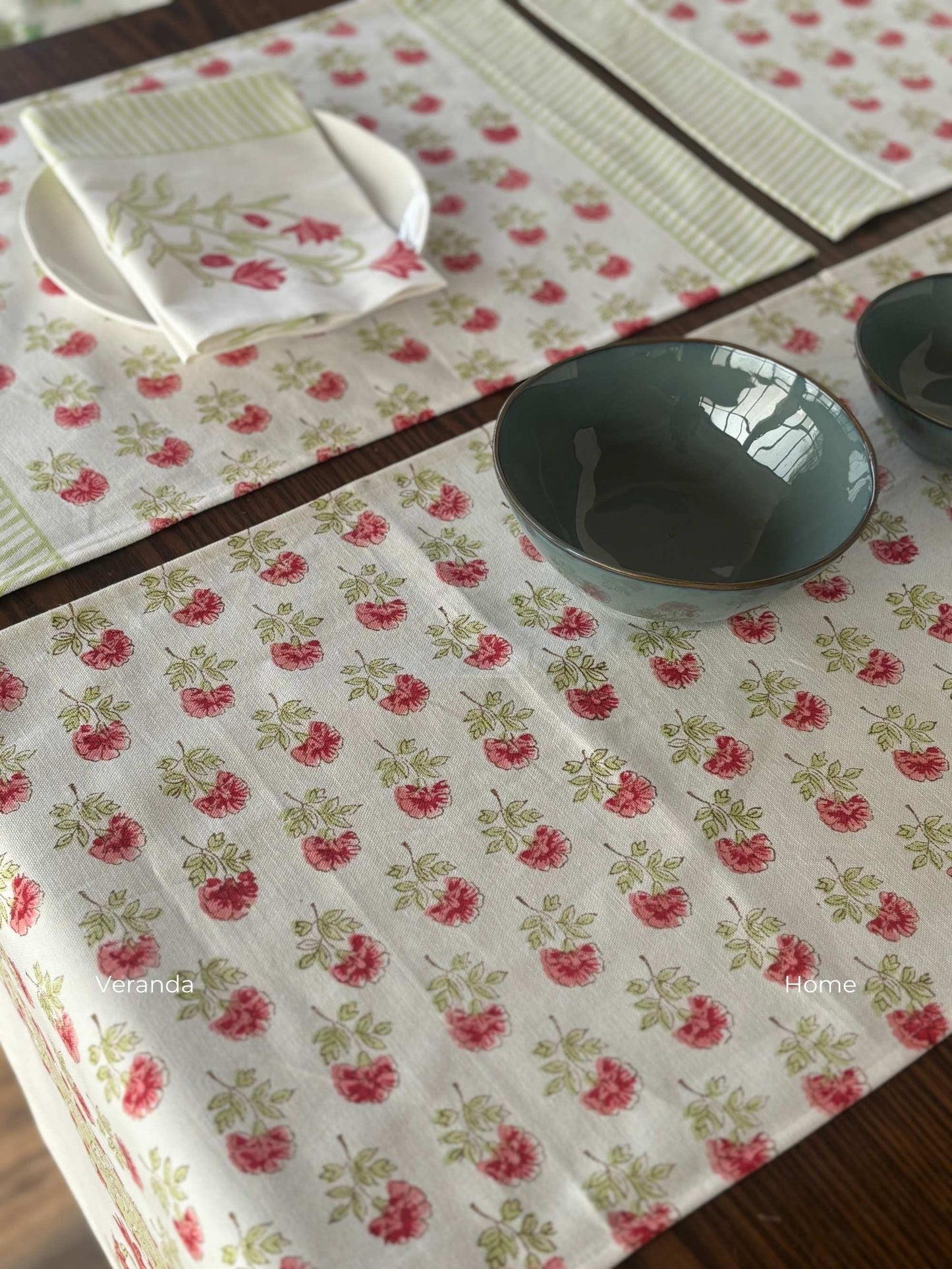 Pushpanjali Table Runner