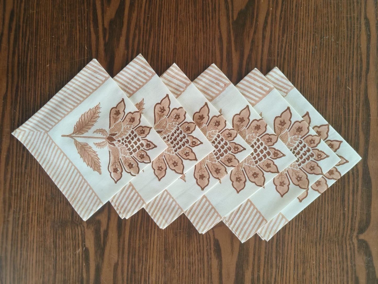 Raj Mahal  table linen set