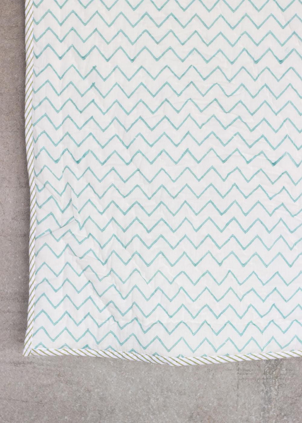 Bird print mulmul baby quilt