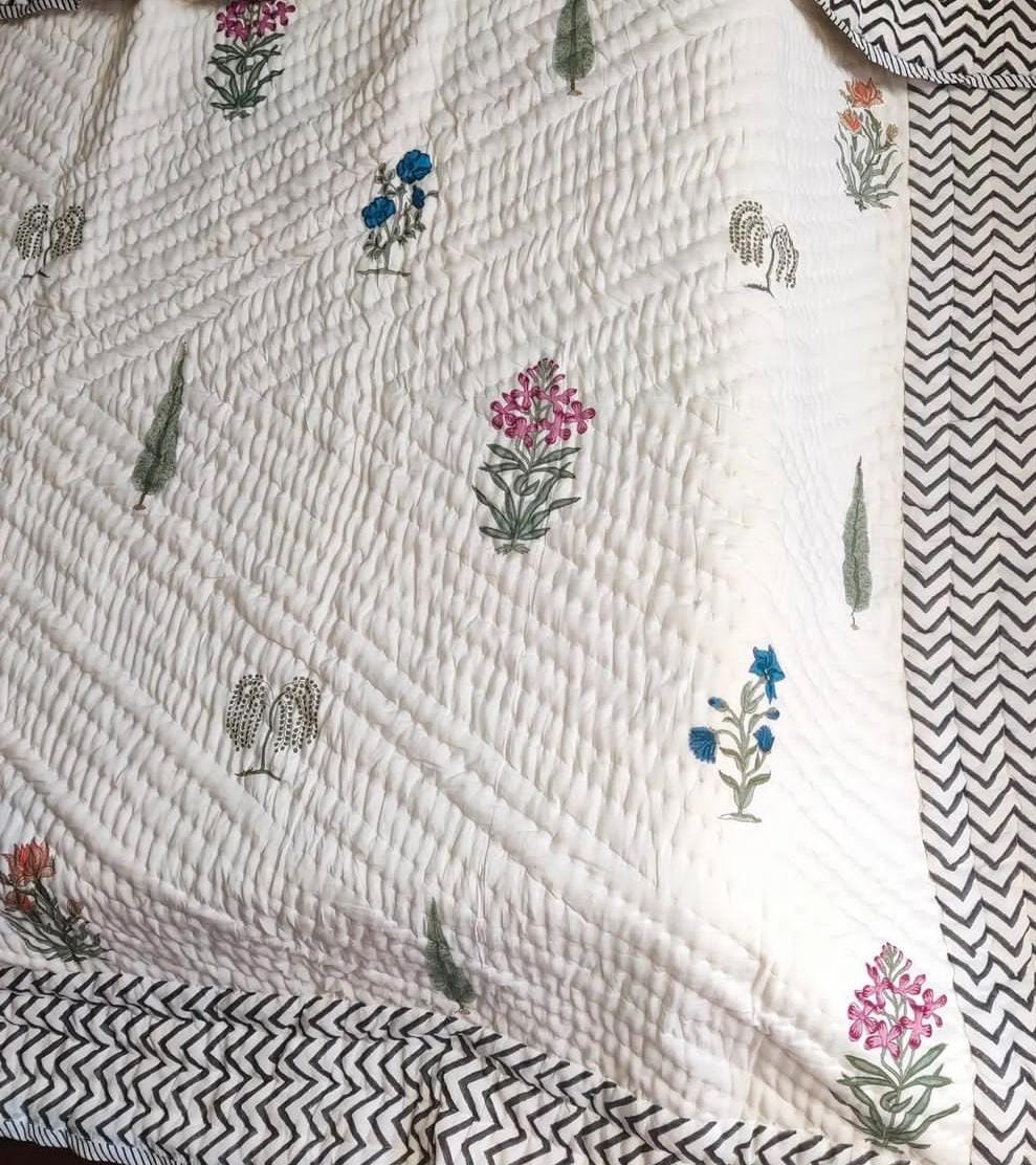 Bagh-e- Jaipur Quilt