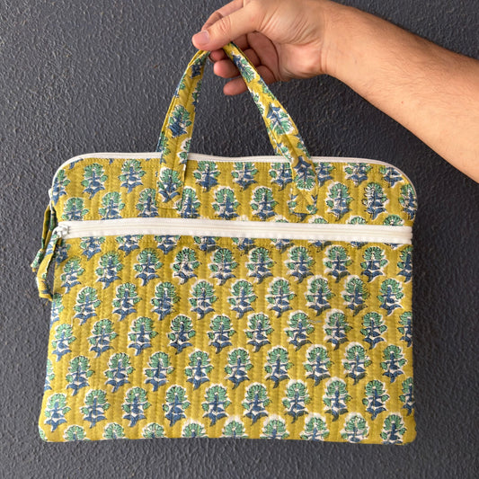 Green Floral Quilted Block Printed Laptop sleeve
