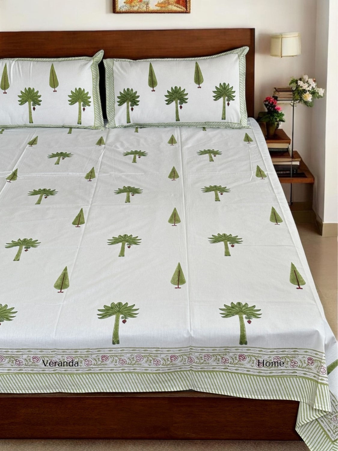 Palm bloom cotton bedsheet