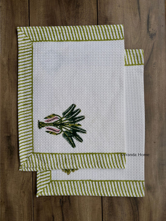 Taal Patra Hand Towel