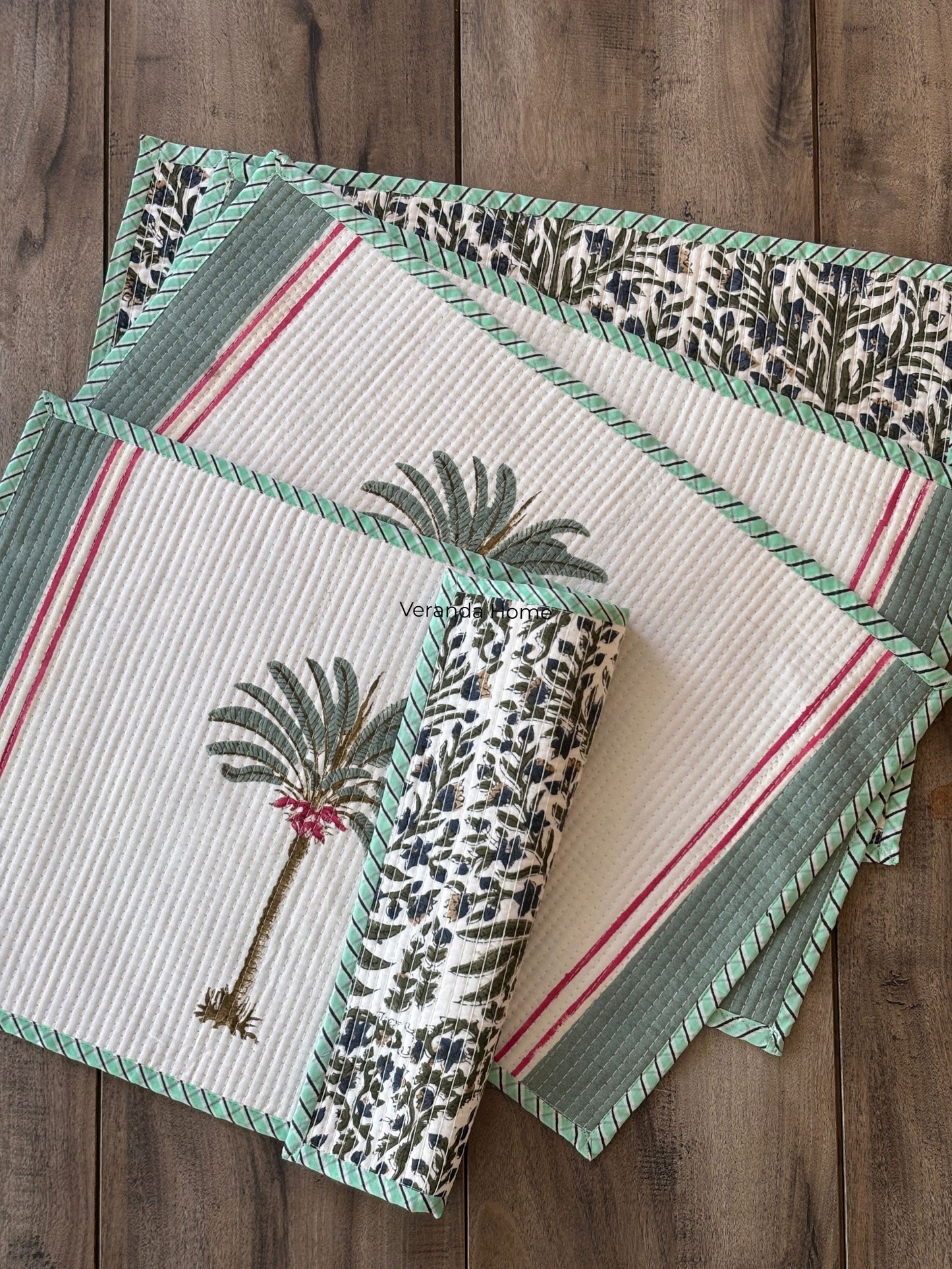 Palm Retreat Quilted Placemat & Napkin Set