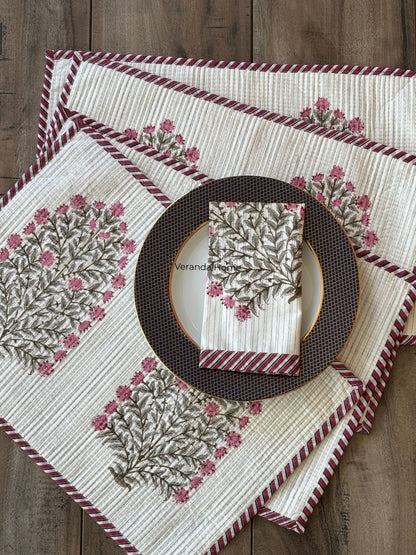 Quilted Placemat & Napkin Set