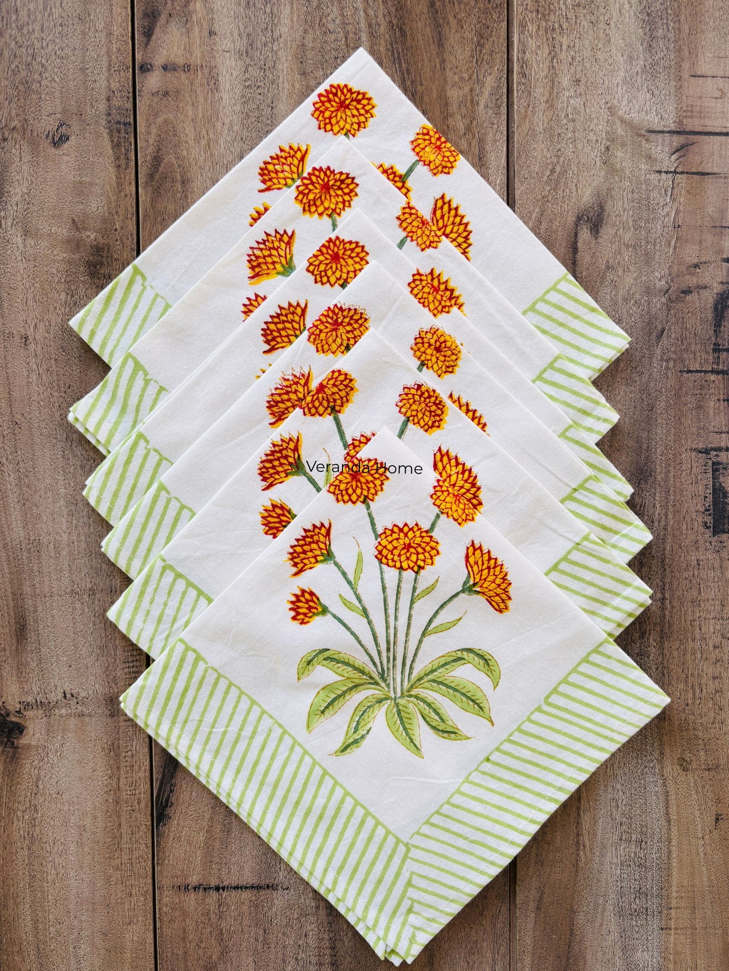 Retro Floral Placemat & Napkin Set