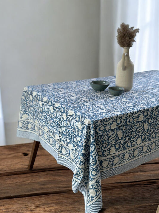 Blue O Table Cover