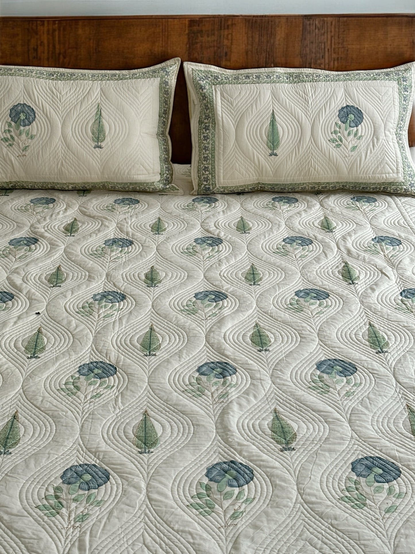 Monsoon Leaf Cotton Quilted Bedcover