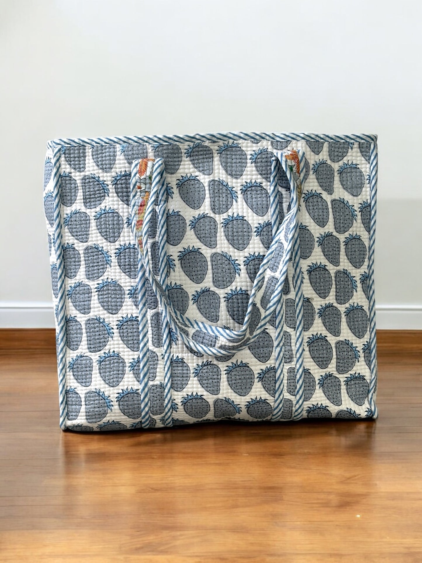 Blueberry Bagh Tote Bags