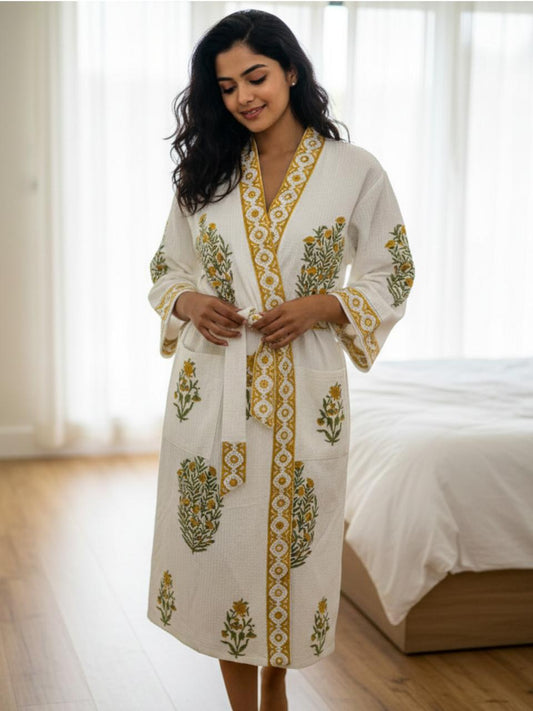 Sunehri Phool (Golden Flower) Bathrobe