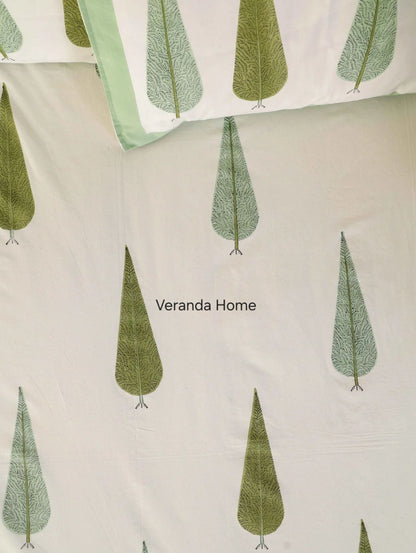 Floral Cotton Bedsheet with Pillow Cases