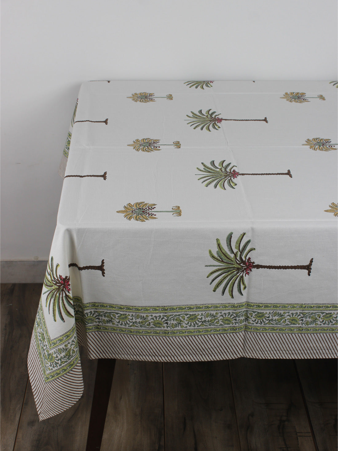 Palm print table cover